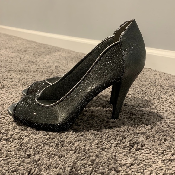 Style & Co Naveah Heels Pewter  size 6.5 - Picture 4 of 12